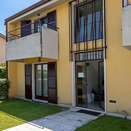 Blitz - Regarda Travel Apartment *