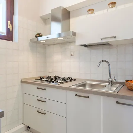 Apartment Blitz - Regarda Travel *