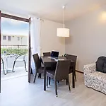Blitz - Regarda Travel Daire *