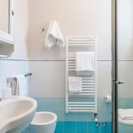 Appartement Blitz - Regarda Travel Lazise